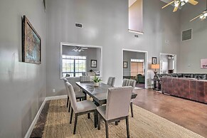 Starkvegas Clubhouse ~ 2 Mi to MSU Campus!