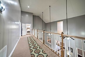 Starkvegas Clubhouse ~ 2 Mi to MSU Campus!