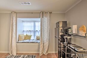 ~ 10 Mi to Downtown: Quiet Dallas Studio