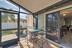 Bright Venice Home w/ Yard < 4 Miles to Beach!