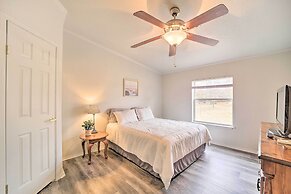 Eufaula Escape w/ Deck - Steps to Lake!