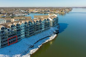 Lake-view Condo w/ Community Pools in Osage Beach!
