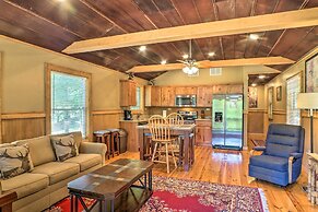 Guntersville Lake Cabin w/ 3 Fishing Ponds!