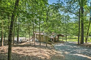 Guntersville Lake Cabin w/ 3 Fishing Ponds!