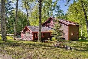 Saranac Lake Cabin w/ Deck: Pets Welcome!