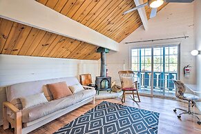 3 Mi to Big Bear Lake & Village: Home w/ Balcony