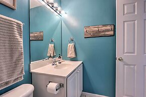 Boat Ramp, Dock & Slip: Step-free Camdenton Condo!