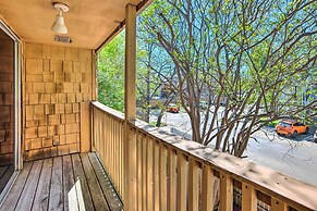 Pet-friendly Bryan Escape ~ 2 Mi to Texas A & M