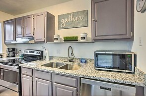 Pet-friendly Bryan Escape ~ 2 Mi to Texas A & M