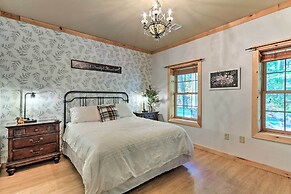 Grand 4,000 Sq Ft House - 11 Miles to Lancaster!