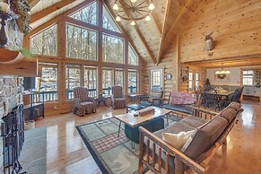 Grand 4,000 Sq Ft House - 11 Miles to Lancaster!