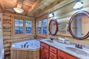 Grand 4,000 Sq Ft House - 11 Miles to Lancaster!