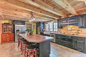 Grand 4,000 Sq Ft House - 11 Miles to Lancaster!