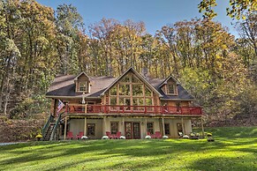 Grand 4,000 Sq Ft House - 11 Miles to Lancaster!