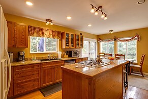 Empire Vacation Rental w/ Fire Pit & Gas Grill!