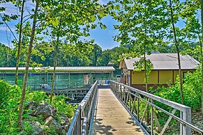 Modern Lakefront Condo w/ Porch & Dock Access