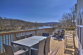 Modern Lakefront Condo w/ Porch & Dock Access