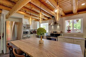 Jemez Springs Mountain Oasis - Hot Springs Nearby!