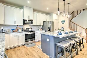 Porch + Pool Access: Millville Townhome!