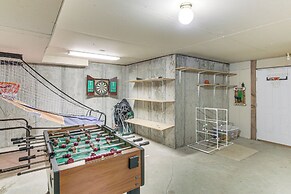 Scenic Views & Game Room: Garden City Retreat!