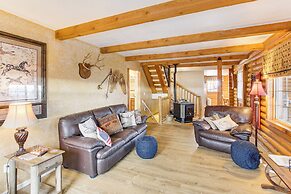 Scenic Views & Game Room: Garden City Retreat!