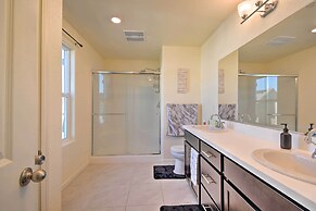 4 Mi to City Center: Family-friendly Retreat!