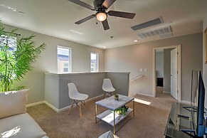 4 Mi to City Center: Family-friendly Retreat!