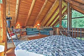 Cozy Easton Cabin w/ Wenatchee Nat'l Forest Views!