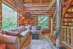 Cozy Easton Cabin w/ Wenatchee Nat'l Forest Views!