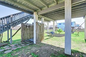 1 Mi to Surfside Beach: Bbq-ready Home in Freeport