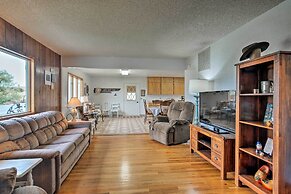 Farmhouse in Country Setting Near Gravity Hill