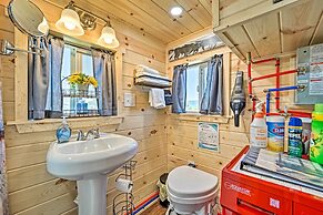 Tiny Home in Cortez w/ Electric Fireplace!