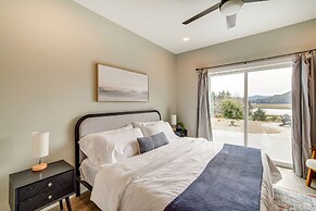 Charming Florence Home w/ Fire Pit & River Views!