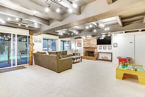 Classic Woodinville Wine Country Escape!