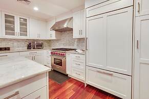 Hudson River Views: Briarcliff Manor Home w/ Deck