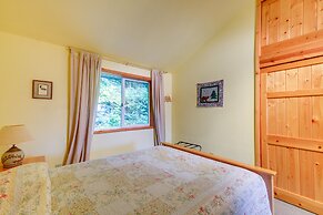 Tahuya Cabin: Hood Canal + Olympic Mountain Views!