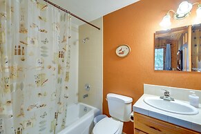 Tahuya Cabin: Hood Canal + Olympic Mountain Views!