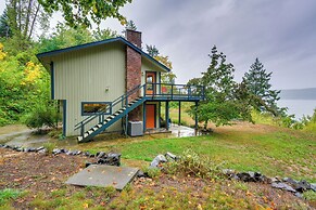 Tahuya Cabin: Hood Canal + Olympic Mountain Views!
