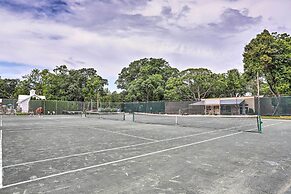 Spacious Lakeside Cottage - 2 Miles to Marblehead!