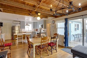 Spacious Lakeside Cottage - 2 Miles to Marblehead!