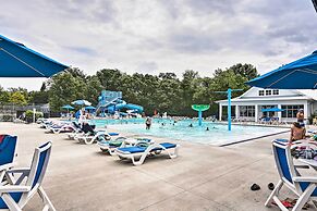 Spacious Lakeside Cottage - 2 Miles to Marblehead!