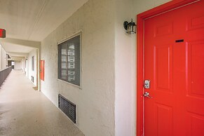 Gatlinburg Condo w/ Smoky Views: Walk to Town!