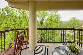 Gatlinburg Condo w/ Smoky Views: Walk to Town!