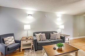 Gatlinburg Condo w/ Smoky Views: Walk to Town!