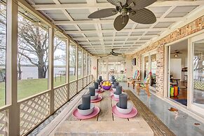 Mineola Lake House w/ Dock & Fire Pit!