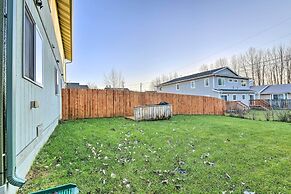 Stunning Anchorage Townhome ~ 5 Mi to Dtwn!