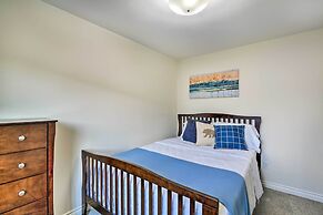 Stunning Anchorage Townhome ~ 5 Mi to Dtwn!