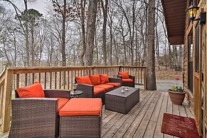 Douglas Lake Cabin w/ Mountain-view Deck & Grill
