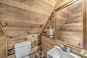 Tree-lined 'polly's Perch' w/ Mountain Views!