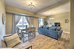 Grand Haven Condo - Walk to Nearby Hot Spots!